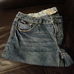 EUC blue jean shorts size 9 Buy ymi